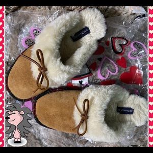 G. H. BASS & CO FUZZY LEATHER SLIPPERS SLIDES CLOG